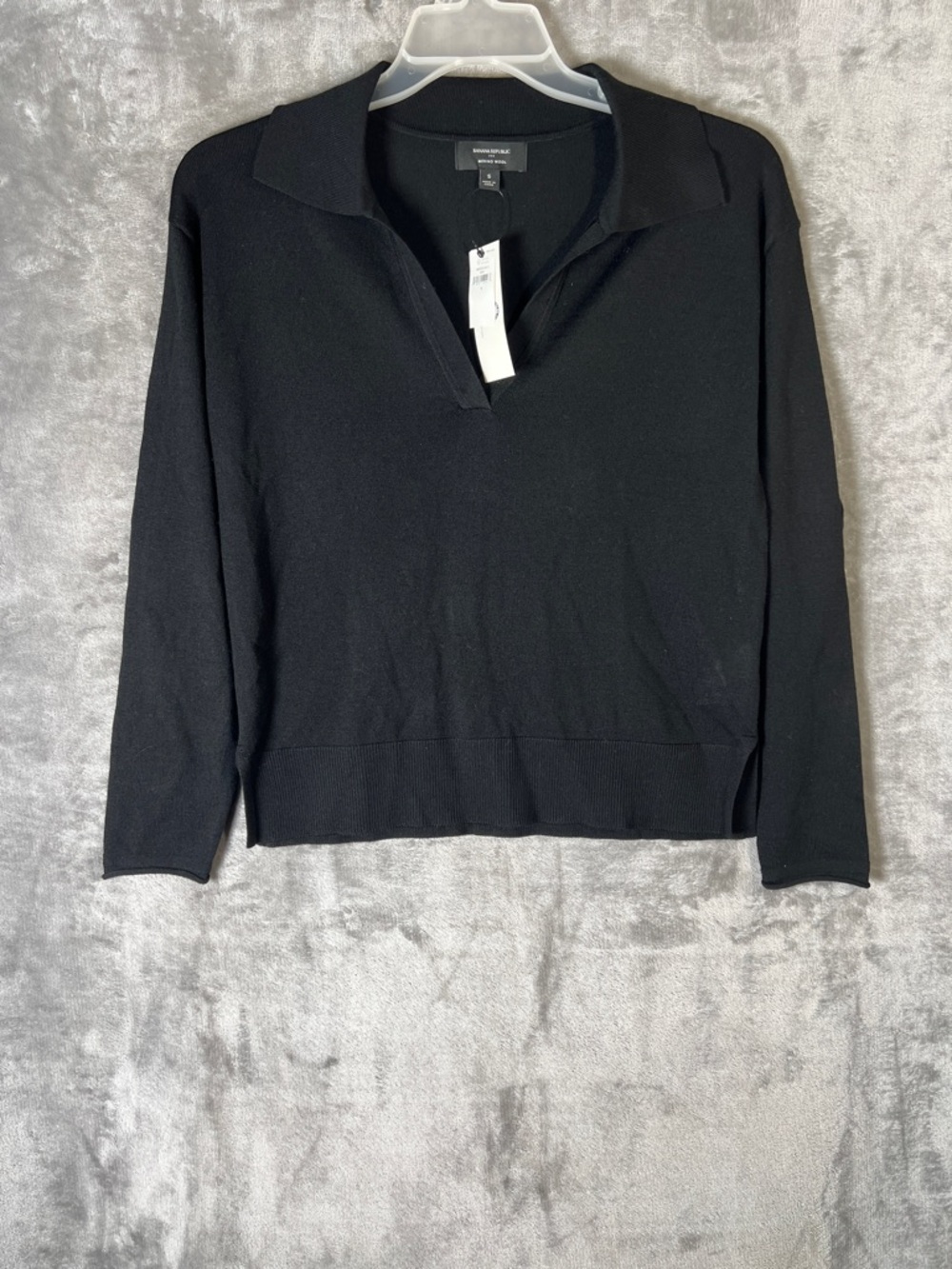 Banana Republic Black V-Neck Polo Knit Top
